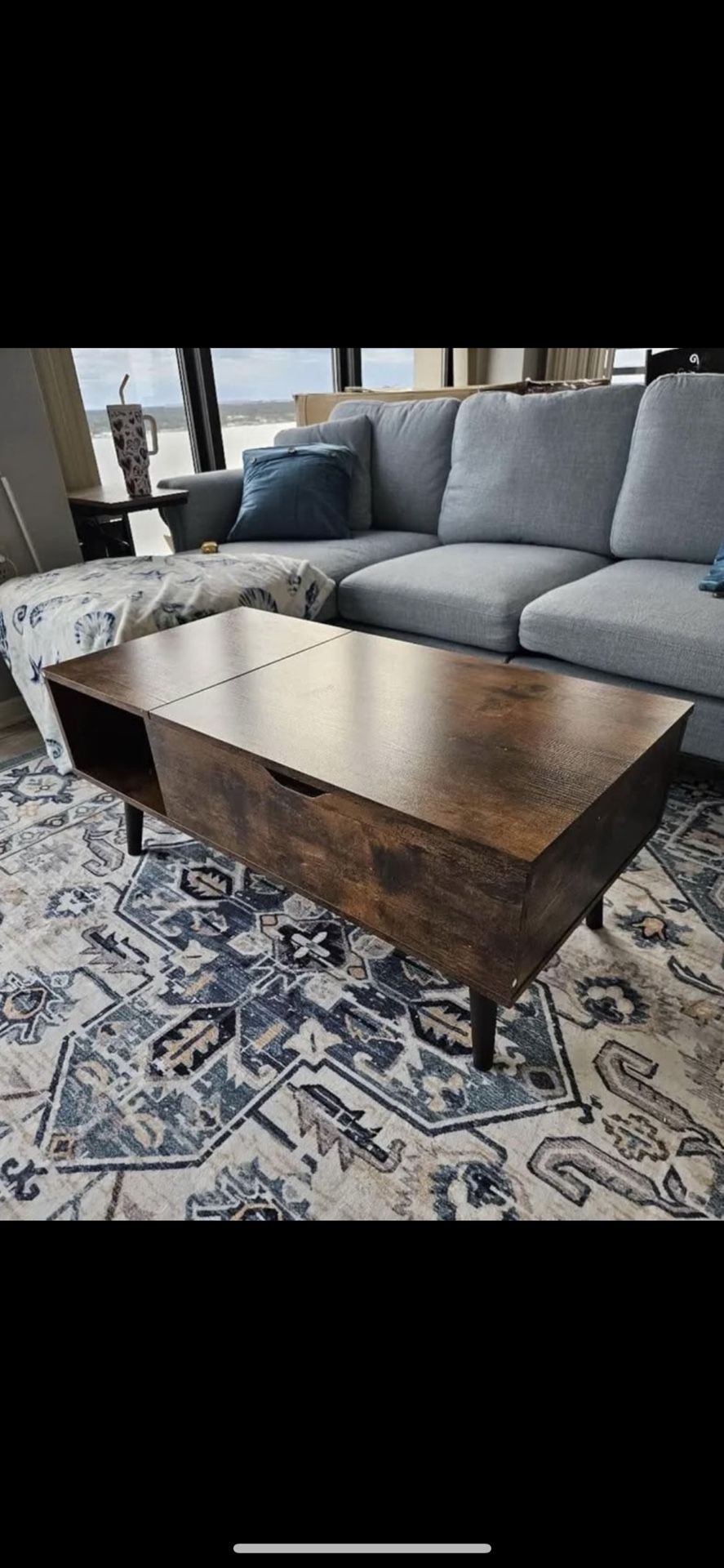 NEW IN BOX - Lift Top Coffee Table