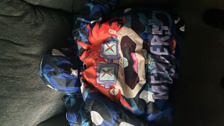 Members only puffer