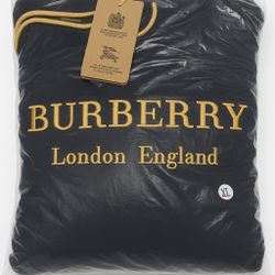 New Burberry Tracksuits - Make An Offer!