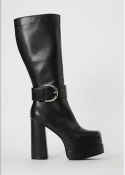 Platform boots