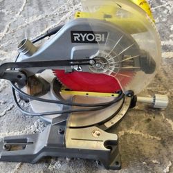 Ryobi Saw