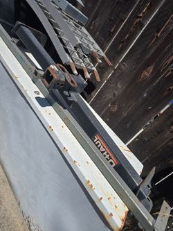 Hitch class 2/3 Chrysler van