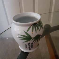 Panda ware