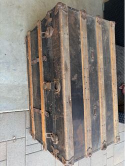 Vintage Trunk