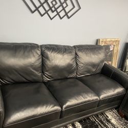 Two Leather Couches Great Condition 