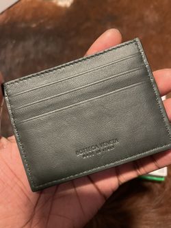 Bottega Veneta Men’s wallet/ Card Holder (Retails $450)