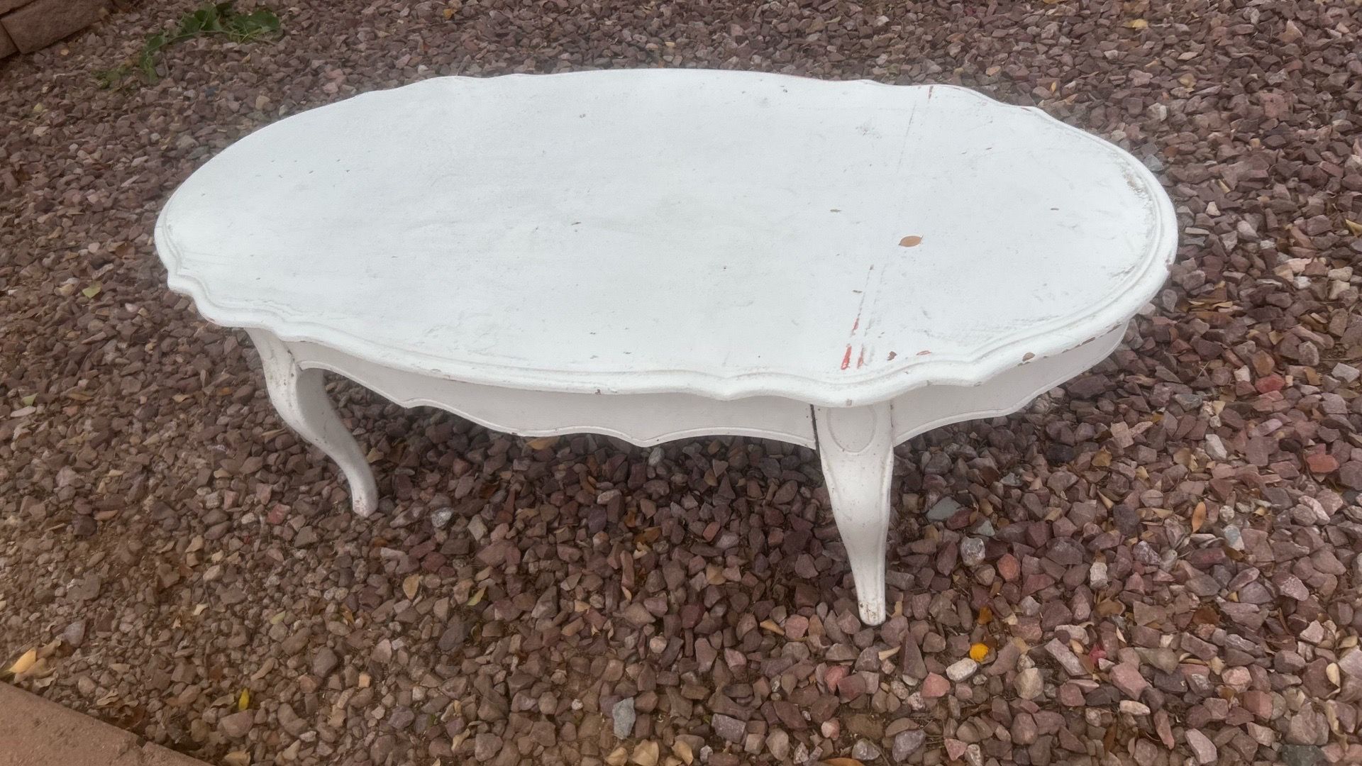 Beautiful white coffee table