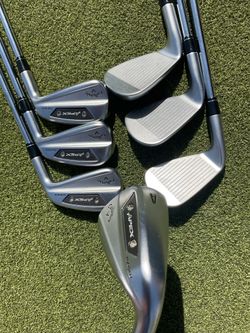 Callaway Ai 200 iron set. Excellent condition. Priced to sell