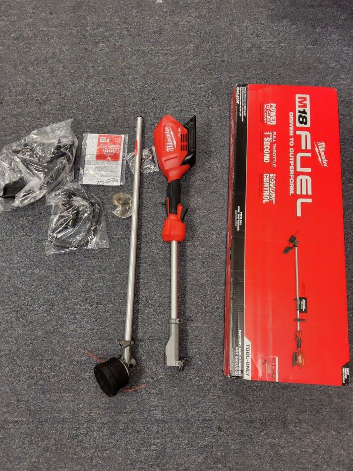 Milwaukee Fuel M18 Weedeater