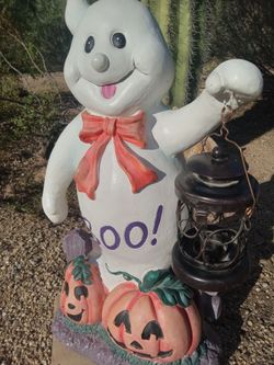 Halloween Ghost Outdoor Lawn Figurine