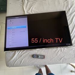 Samsung 56 Inch tv For Sale 