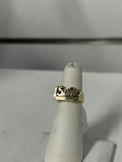 15 Años Gold Ring 