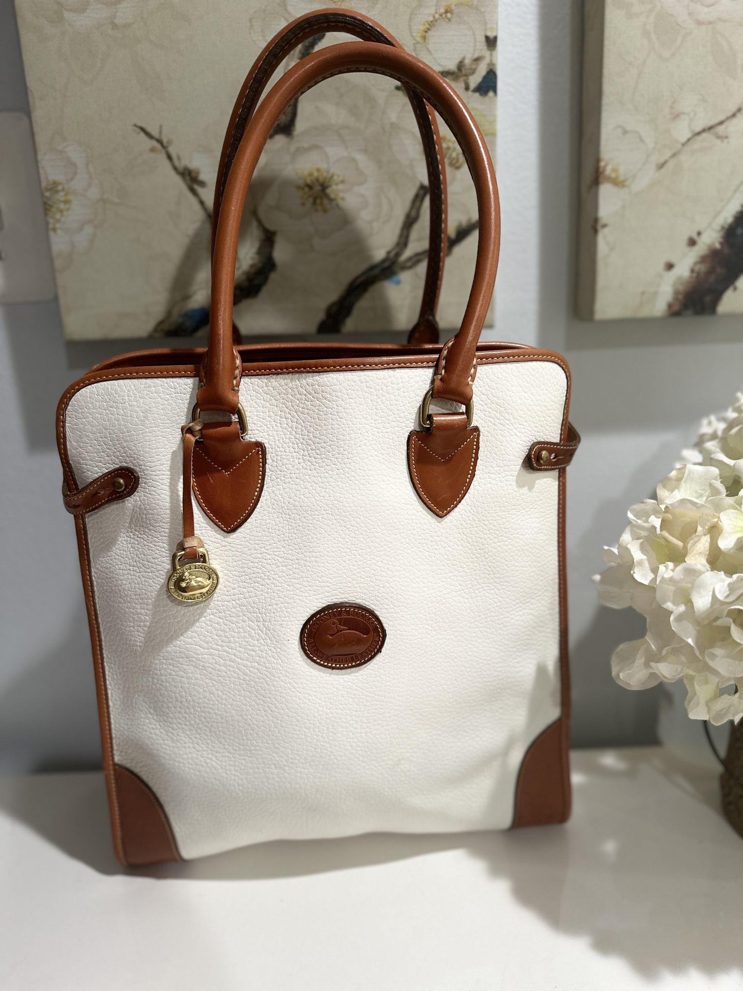 Dooney And Bourke Shopper Tote Bag 