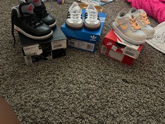 Baby shoes