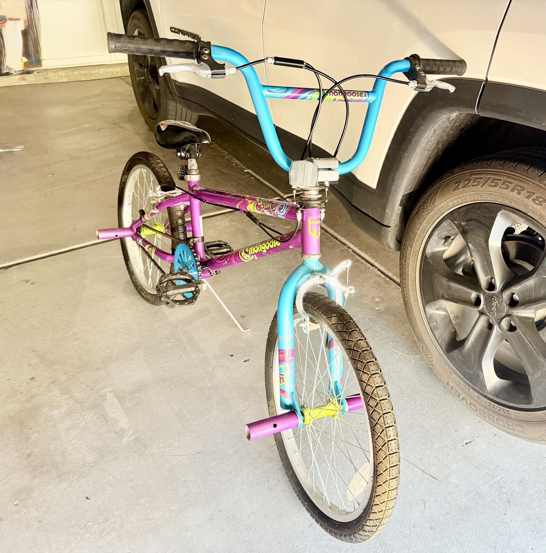 Kids Mongoose Bike $20