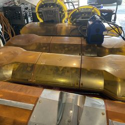 Whelen Delta Amber Light Bar 