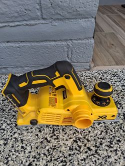 PLANER DEWALT TOOL ONLY