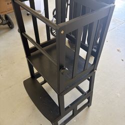 Toddler tower