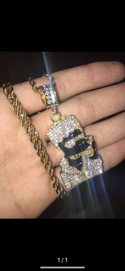 Cartoon pendant necklace