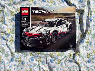 LEGO Technic Porsche 911 RSR Race Car Model Building Kit 42096, Advanced Replica, Exclusive Collectible Set