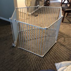 Dog Play Pen Or Kennel