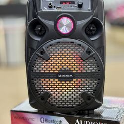 “Special Sale” 8” Party Speaker w/ FREE Mic and tripod