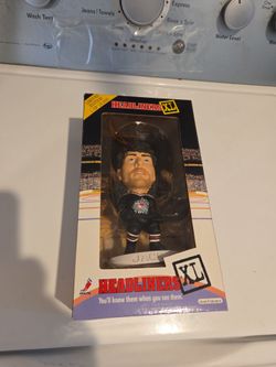Jaromir Jagr Headliners XL Figurine 1 of 15,000