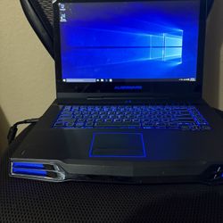 Alienware Laptop Gaming i7 8GB For Sale