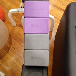 4  Giama Yoga Blocks
