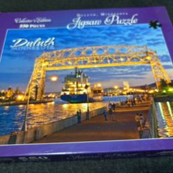Duluth, Minnesota 550 Piece Puzzle 