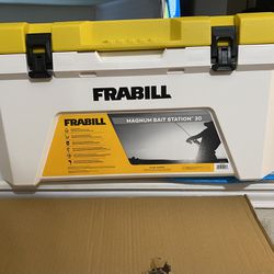 Frabill Live Bait Box