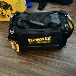 Dewalt Tool Hand Bag 22inch Tool Box 