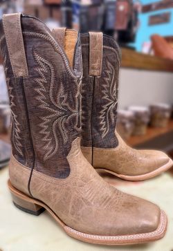 New Size 12 Ariat Preston Wide Square Toe Cowboy Boot. Retails for $299 only $140