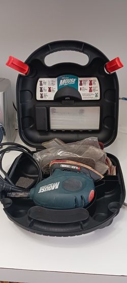 SANDER/POLISHER BLACK AND DECKER