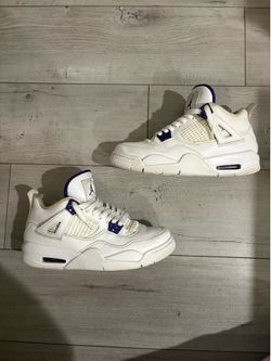 Jordan 4 metallic purple size 7Y