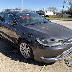 2015 Chrysler 200 2.4L For Parts