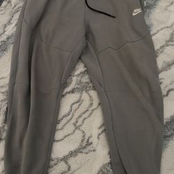 Nike tech pants