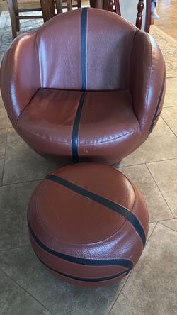 Basketball Chair & Ottoman