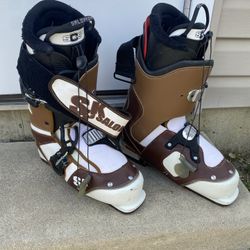 Salomon SX91 Ski Boots – Size 28/28.5