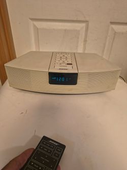 Bose awr1-1w White PLATINIUM Wave Radio Bose Sound WRemote