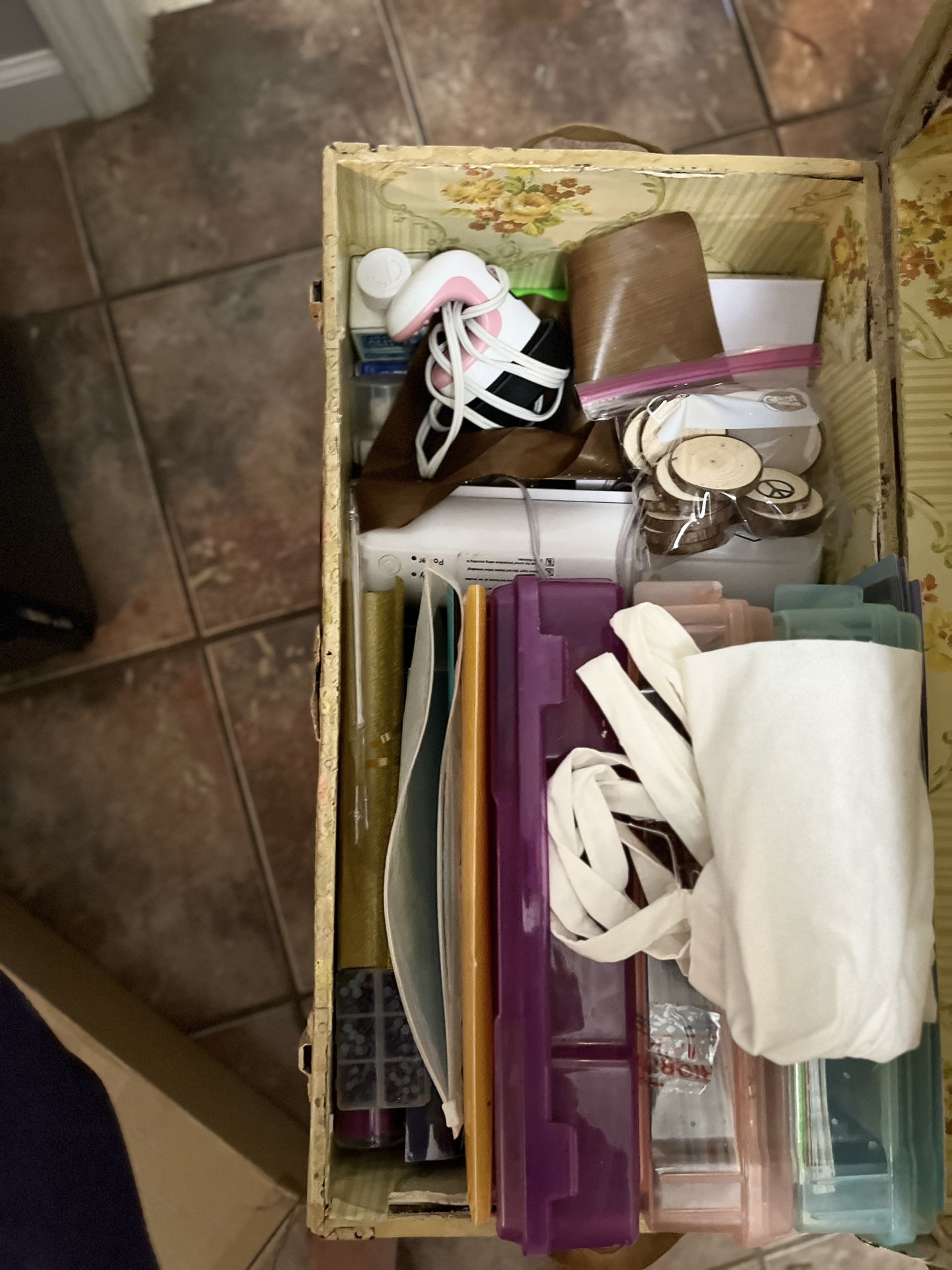 Craft Lot