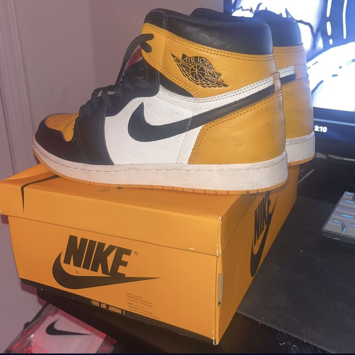 jordan 1 high taxi