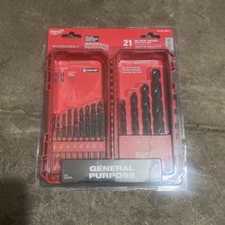 Milwaukee Drill Set