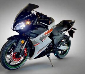300cc motorcycle
