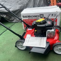 Yard Machines 20 in. 125 cc OHV Briggs and Stratton Gas Walk Behind Push Mower