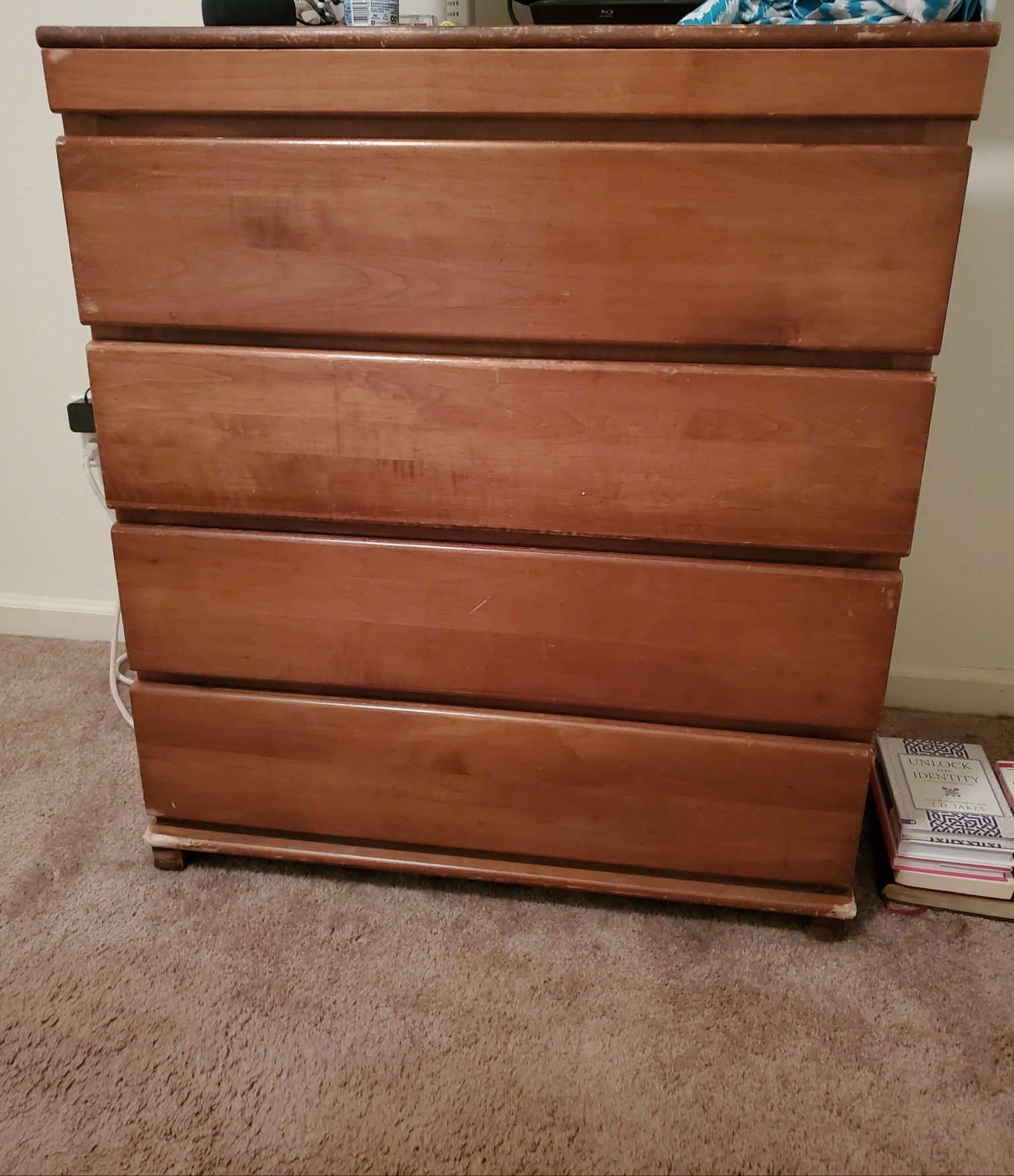 Dresser