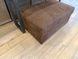 Ottoman with storage