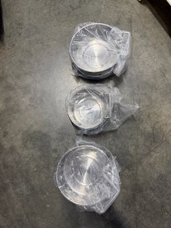 Hanging bowls for kennel /crate
