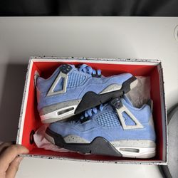 Air Jordan 4 Retro GS 'University Blue'