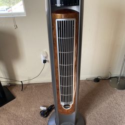 Lasso 42” Oscillating Fan With Ionizer and Remote Control